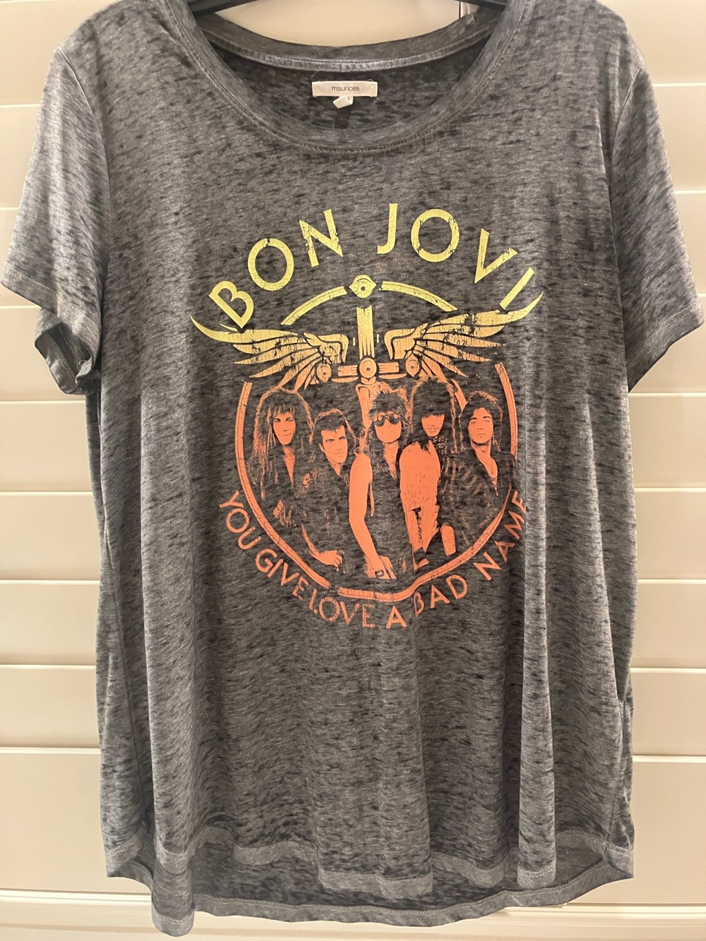 Maurices Gray Bon Jovi Short Sleeve Band Tee with Yellow & Orange Print